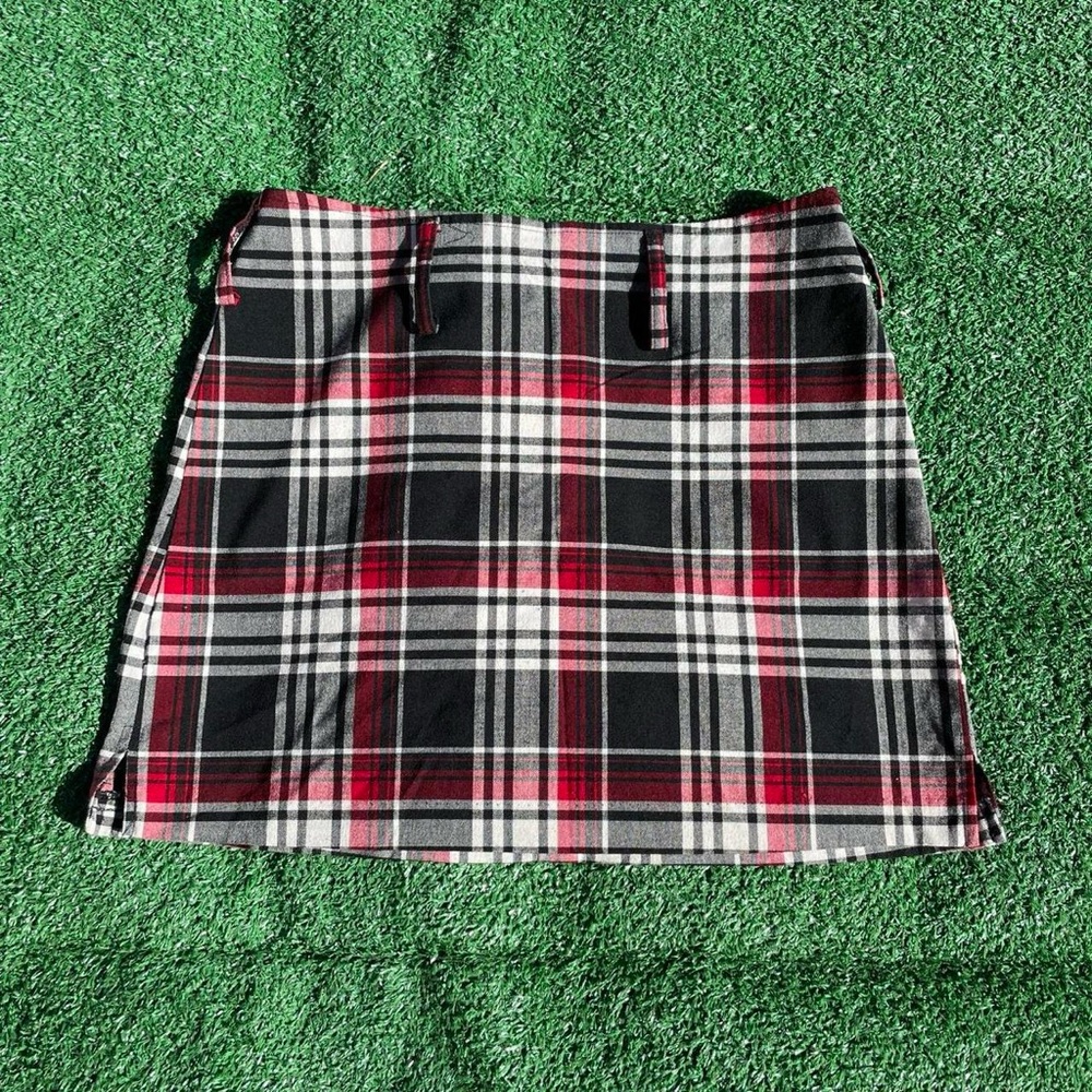 Vintage 90s Plaid Red Black Holiday size 10 Mini Skirt
